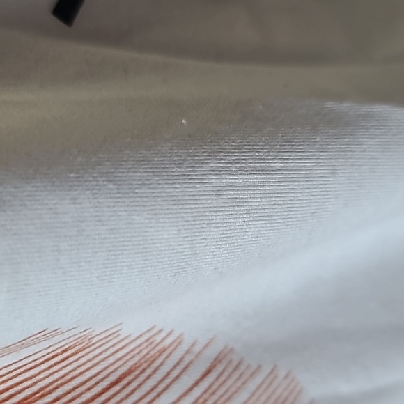 Feather Print Tank Too - Picture 3 of 4